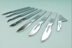 تیغ 11 در جراحی ها